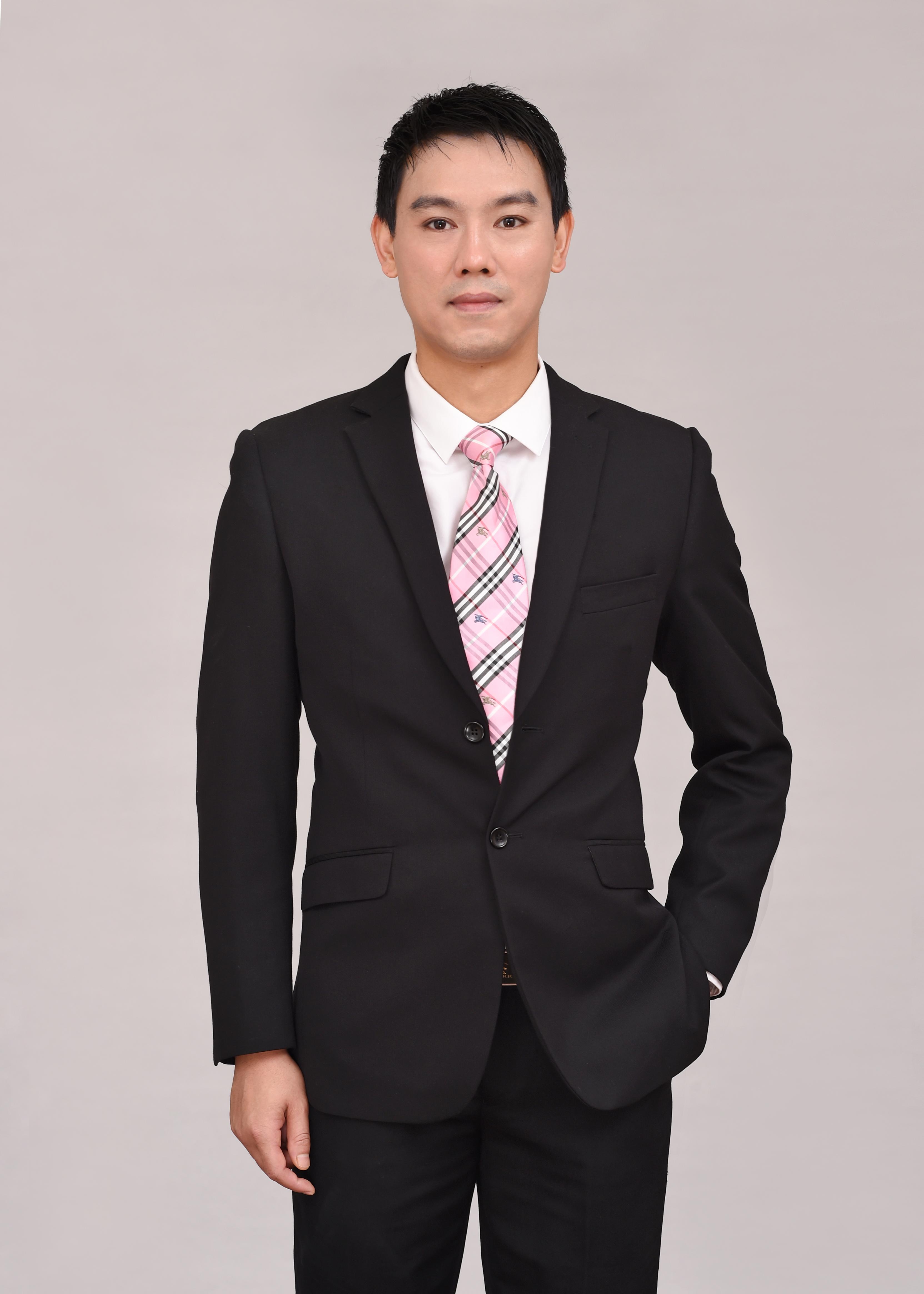 王胜军商务拓展总监